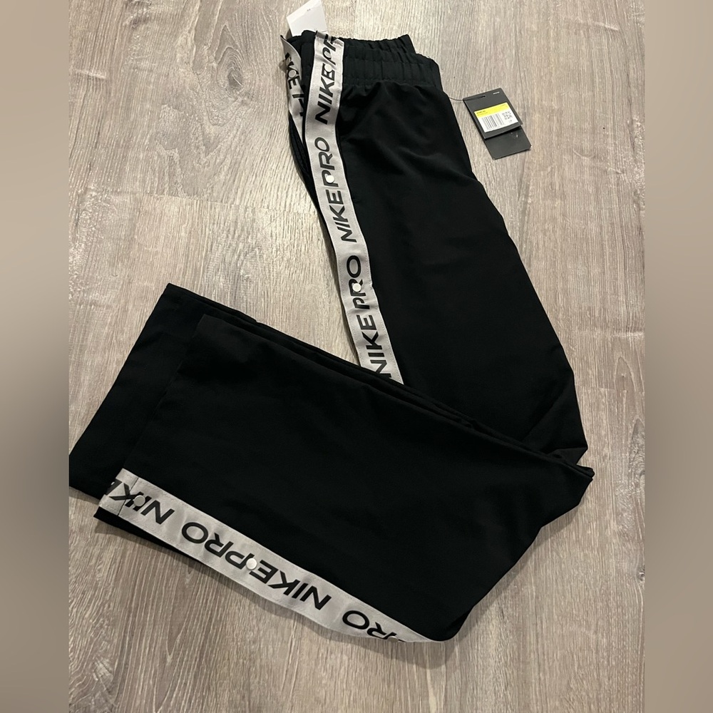 NWT Nike Pro Flex Womens Tear Away Full Snaps Pants Loose Size Small